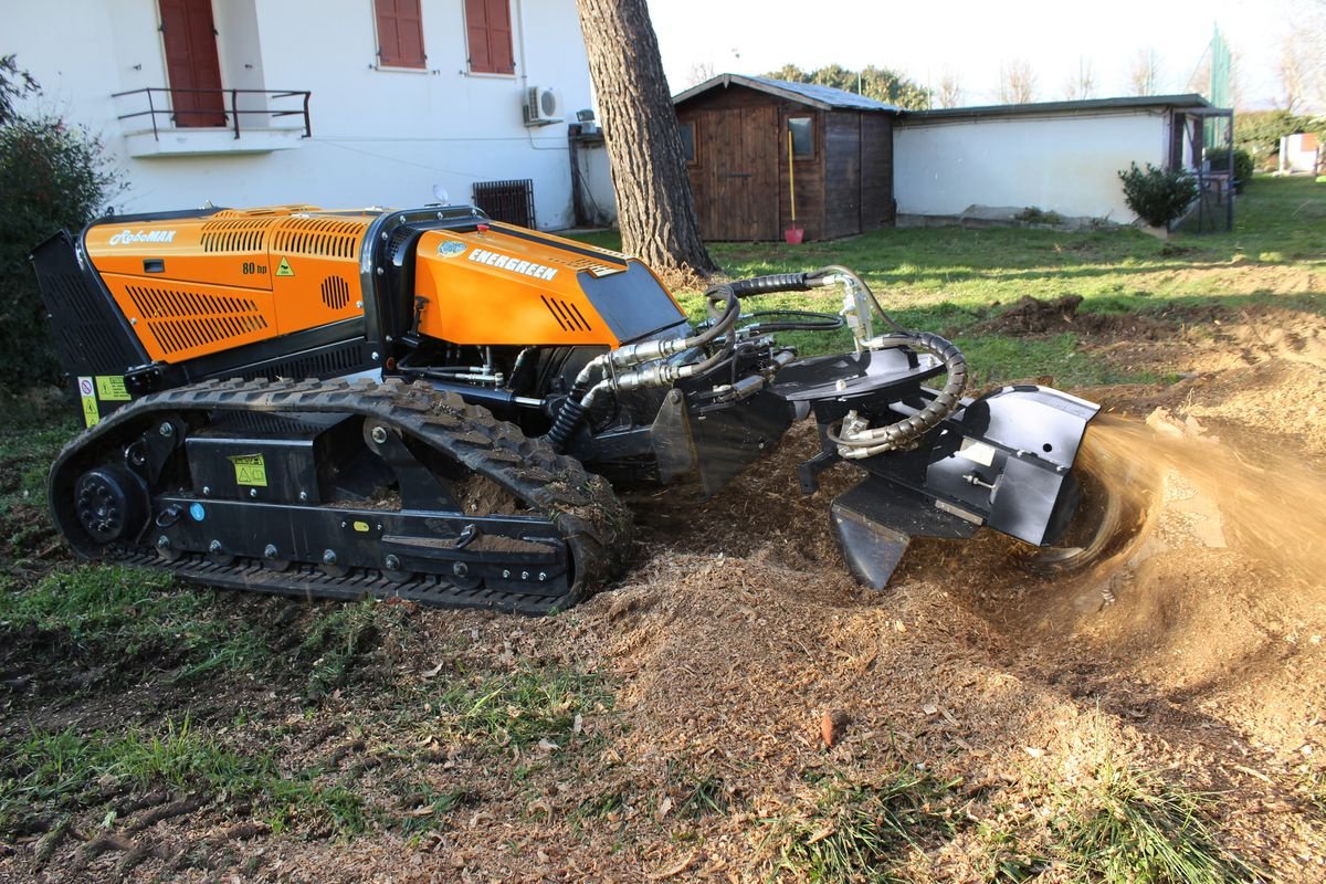 Sonstige Forsttechnik Türe ait Sonstige RoboMAX | ferngesteuerte Mulchraupe | 75PS, Gebrauchtmaschine içinde Krustetten (resim 13)